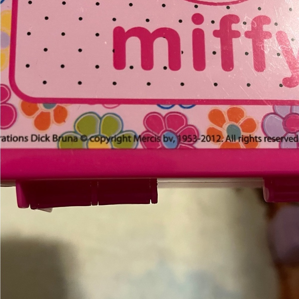 2012 Miffy Container Case - Picture 6 of 10
